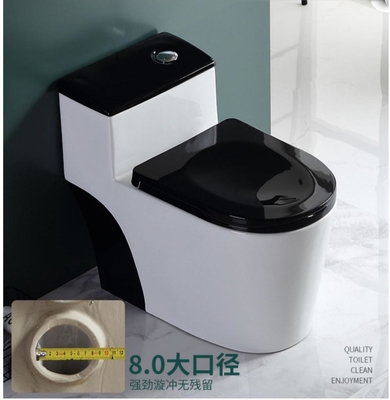 Sifón que limpia el estilo clásico negro blanco del retrete con un chorro de agua sanitario de las mercancías