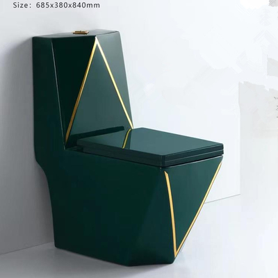Los retretes de cerámica verdes de los cuartos de baño del baldeo ajustan a Diamond Shape