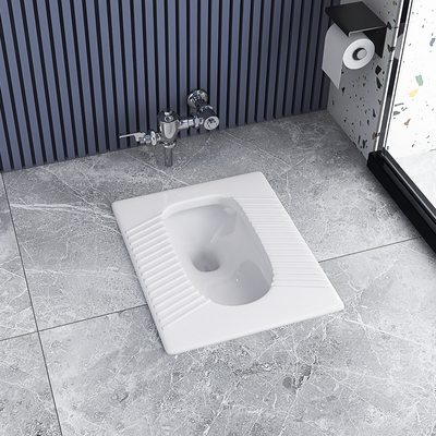 Gravedad que limpia la ocupación con un chorro de agua de cerámica Pan Sanitary Ware Water Closet
